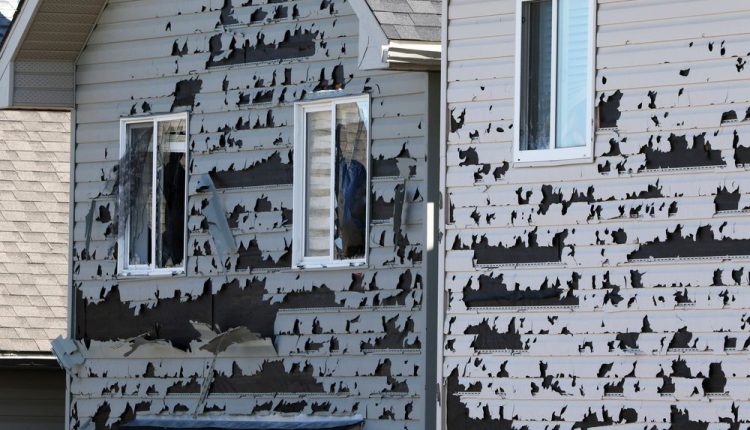 冰雹风暴撕碎了乙烯基墙板——有更好的爱游戏ayxPG电子选择吗?