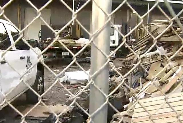 当一家当地的围栏和甲板公司突然倒闭时,《On Your Side》网站可以提供答案:WRAL.com