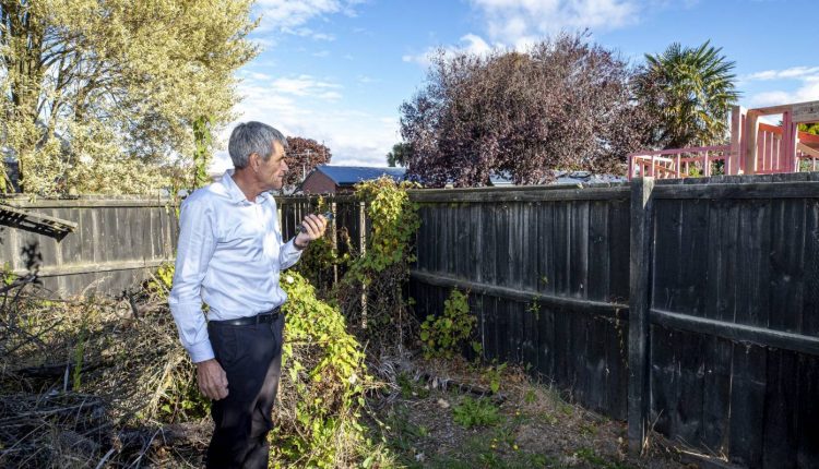 '臭名昭着的困难':开发人员说共享围栏不够好,邻居不太多