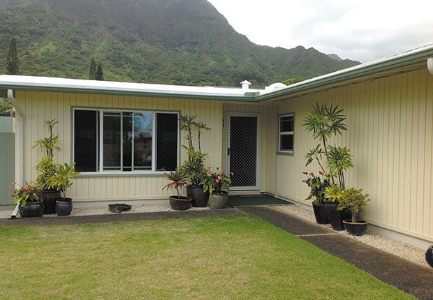 是akamai，购买乙烯基窗户和壁板-热带批发