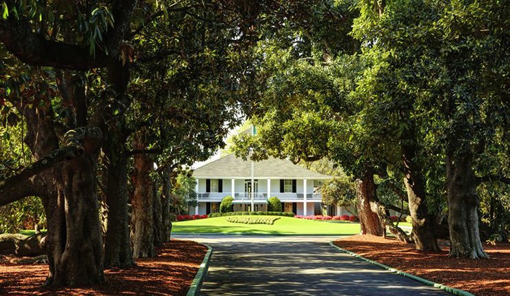 里基·福勒(Rickie Fowler)佛罗里达豪宅的车道看起来就像木兰花巷(Magnolia Lane)的复制品